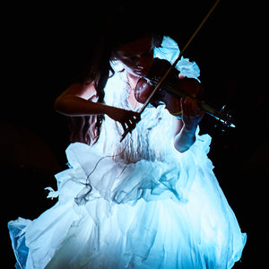 31. The Flying Violinist - Cirque Bijou (UK)